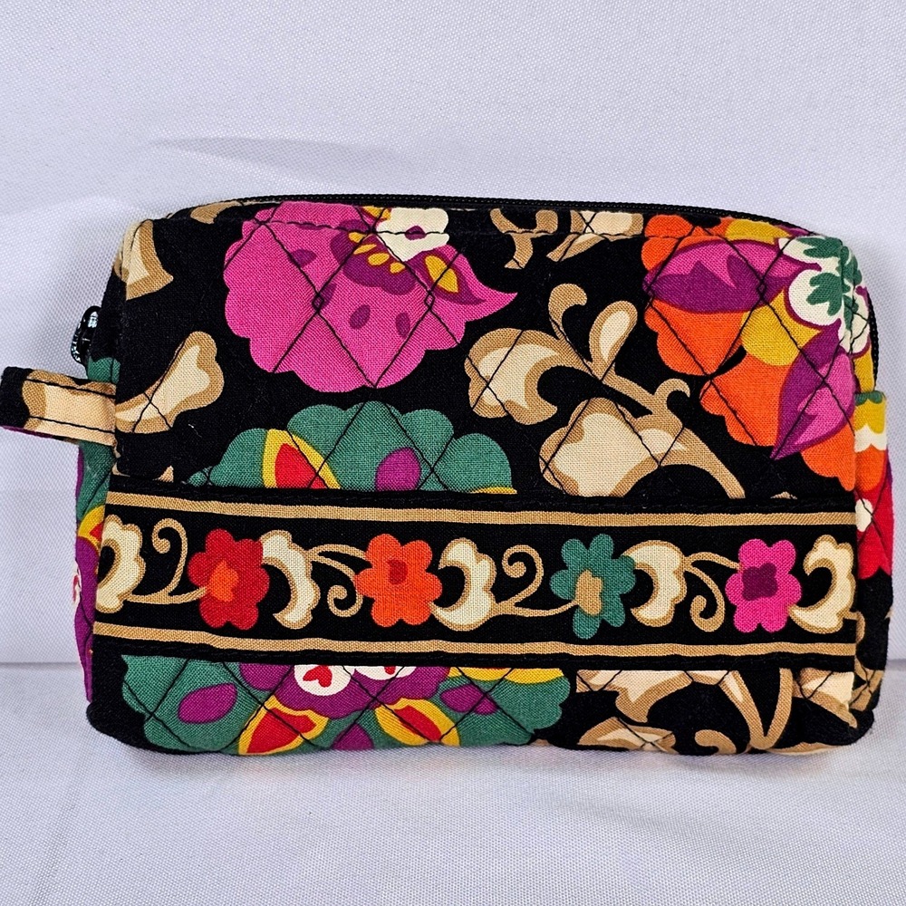 Vera Bradley Rhythm and Blues Quilted Cotton Cosmetic Makeup Bag Floral Pouch